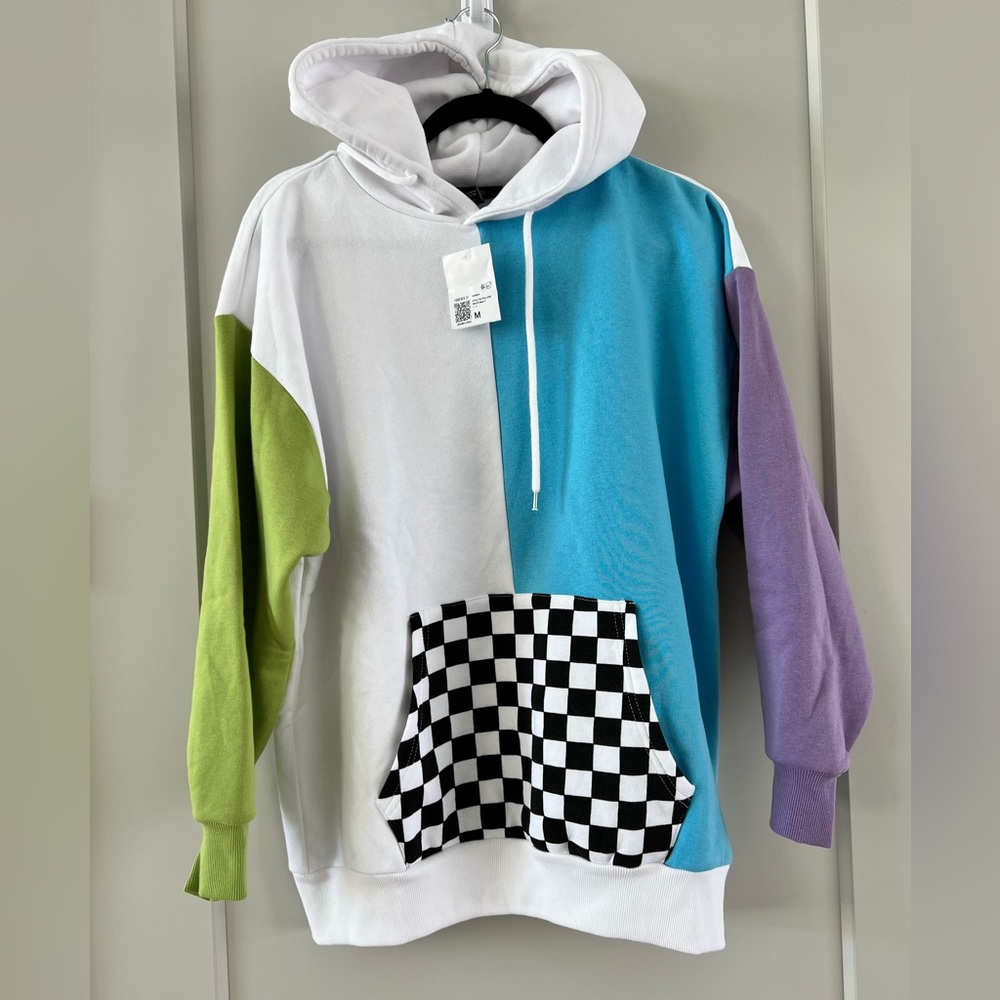 NWT H&M Women’s Athletic Pullover White/Multicolor